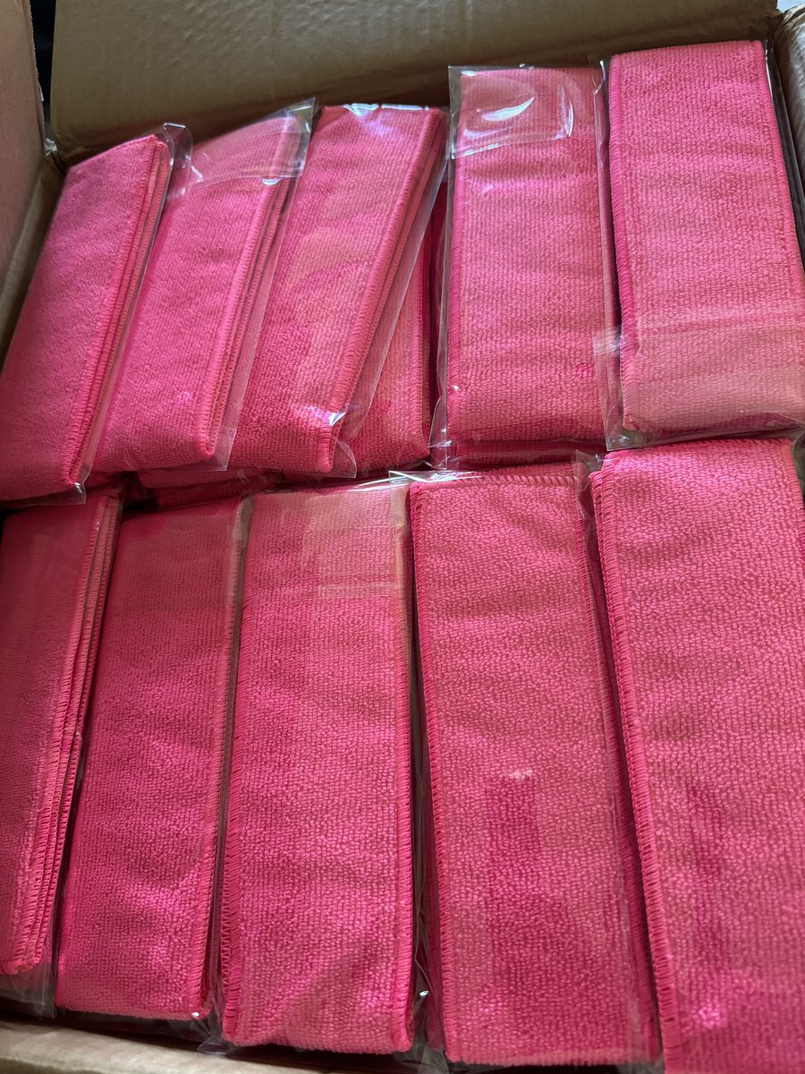 klutchgear's tweet photo. 👀PINK OUT IS HERE💕💕💕💕 #BCA https://t.co/KCgTyD843e