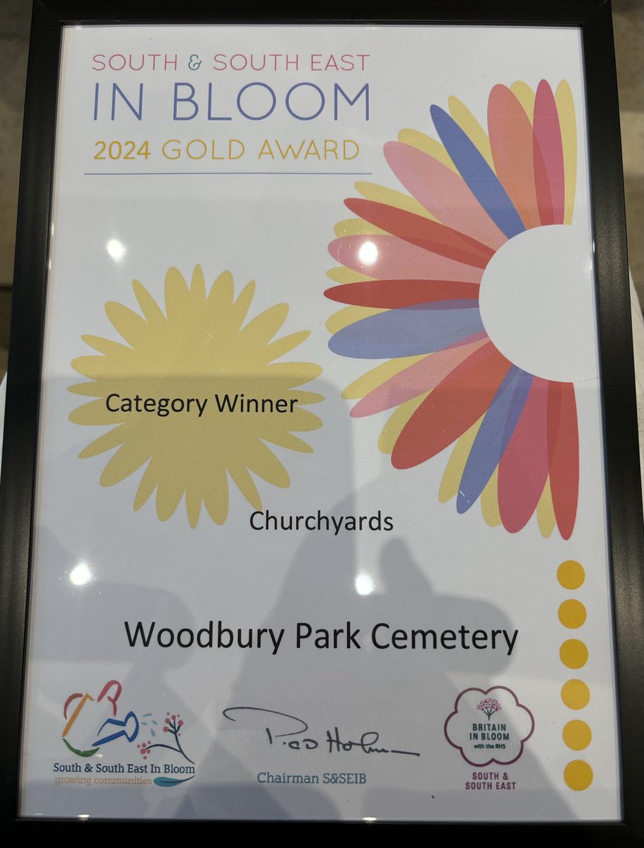 WoodburyparkCemeteryTW (@wpcemeterytw) on Twitter photo Woodbury Park Cemetery won Gold! additionally the Category Winner in the “South and Southeast in Bloom” Competition 2024
<a href="/townforum/">Town Forum</a>
(Fr.20.9.2024) Woodbury Park Cemetery won Gold! additionally the Category Winner in the “South and Southeast in Bloom” Competition 2024
<a href="/townforum/">Town Forum</a>
(Fr.20.9.2024)