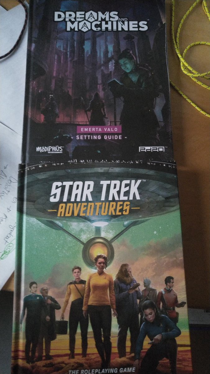 KRONOSSS_MR's tweet photo. Nuevas adquisiciones para futuras campañas. En especial pienso hacer algo especial para Dreams and Machines de @Modiphius . Algún vídeo  explicando la ambientación https://t.co/N4RoQczpyu