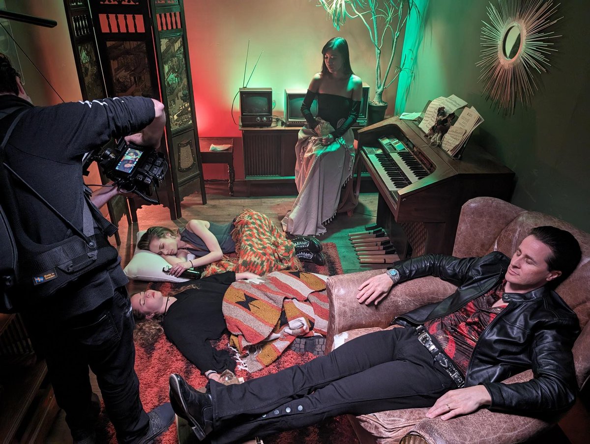 ToddMichaelHall's tweet photo. Video shoot - sneak peek!! Here are some video stills that were taken from the video shoot we finished recently for my new album "Off The Rails"!! More details coming soon!! You can pre-order the album here: https://t.co/v6YVhxSsQL
#PreOrderNow #NewMusicAlert #RatPakRecords https://t.co/ByX8BU1sSZ