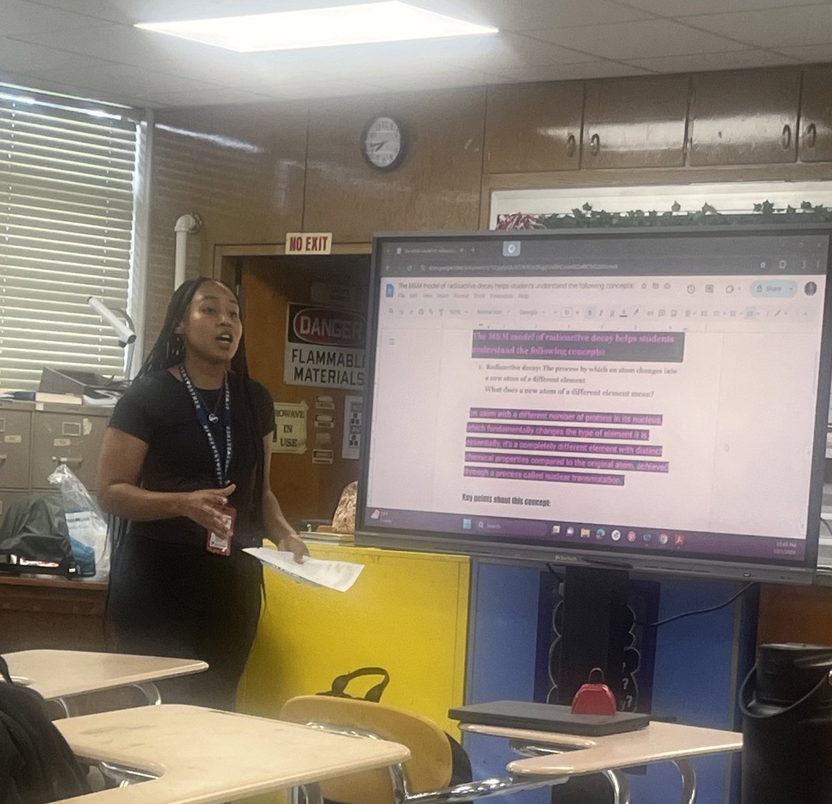 qspencer1085's tweet photo. Ms. Hollis’ physical science class is on fire 🔥today! Students discussed the transformation of radioactive isotopes over time. The engagement in the room was through the roof. #proudAP #BTsRockingIt @71sthighccs https://t.co/n5WnI6Q37P