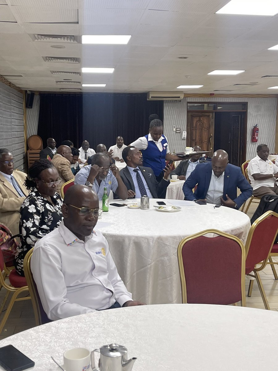 RotaryKololo's tweet photo. Thank you to all those that joined us for our discussion on how to measure the financial strength of a Company. We promise to return all your visits. Come again! https://t.co/lLXBsABFH1