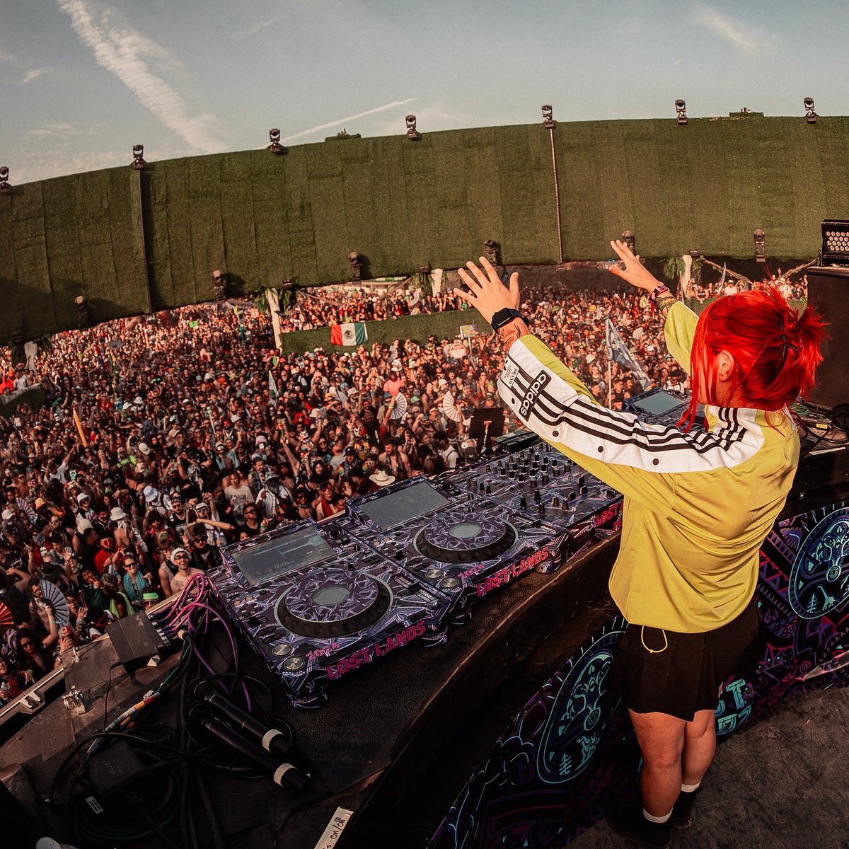 JessicaAudifred's tweet photo. My Lost Lands set is now on SoundCloud , I repeat is now on SOUNDCLOUD 🦖 https://t.co/qNDoE3Tb66