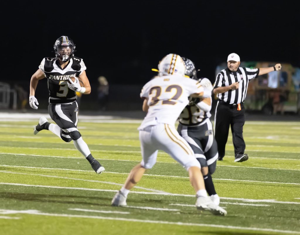 Julian Baker tweet media