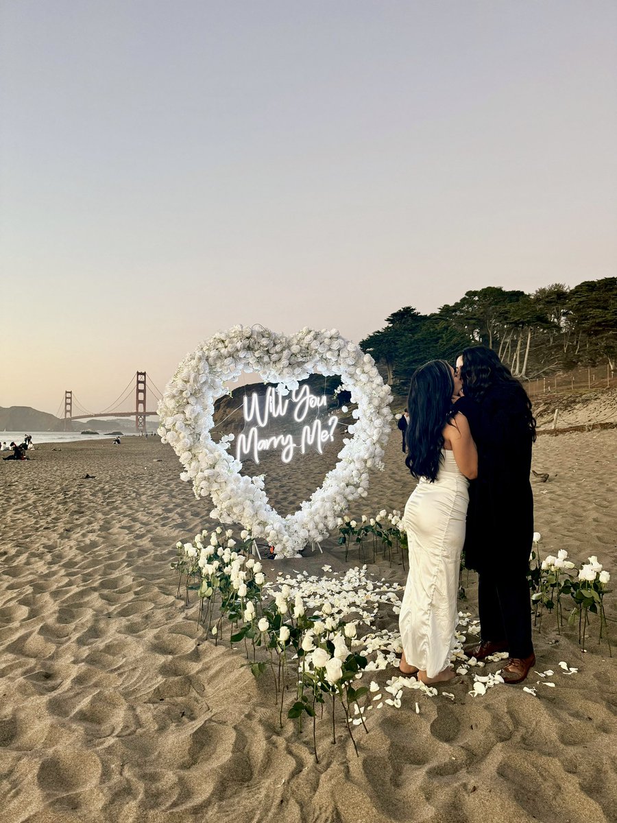 kxtiepaige's tweet photo. I CAN’T BELIEVE MY LIFE IS REAL RN!! 💍🕯️ https://t.co/tULk7HrXa8