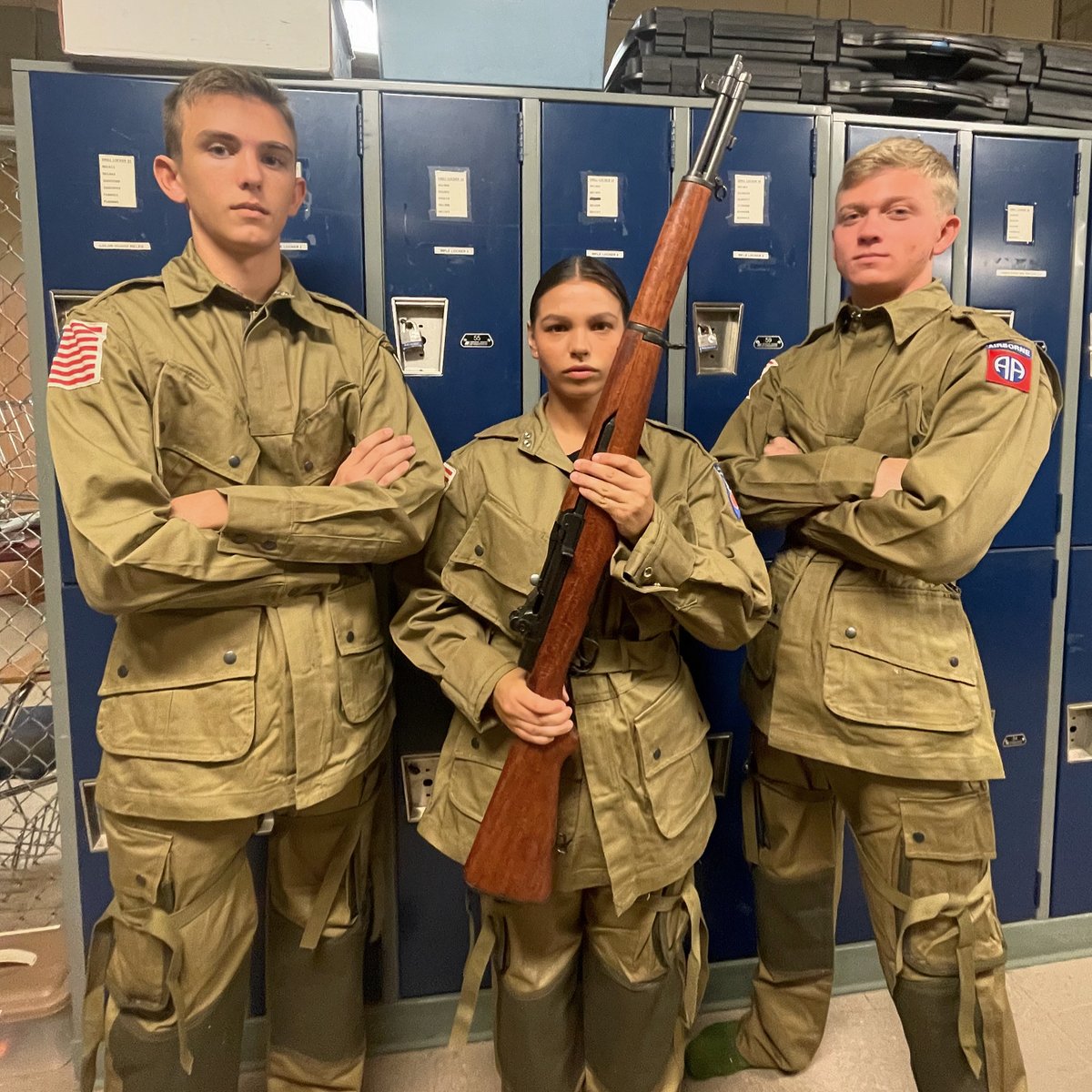 VMLCaz's tweet image. These Junior ROTC members proudly wear replica WWII uniforms, but during the war, some who enlisted were even younger than they are now.
At this year’s Luncheon, we are honored to pay tribute to the Greatest Generation.

 ➡️ vmlc2024.planningpod.com
