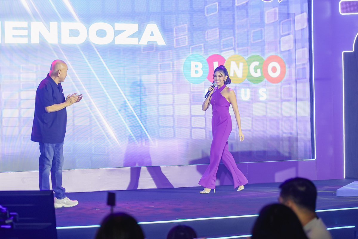 pelikulamania's tweet photo. #MaineMendoza at the #BingoPlusPinoyDropBall event. https://t.co/cnFZNkfcFh