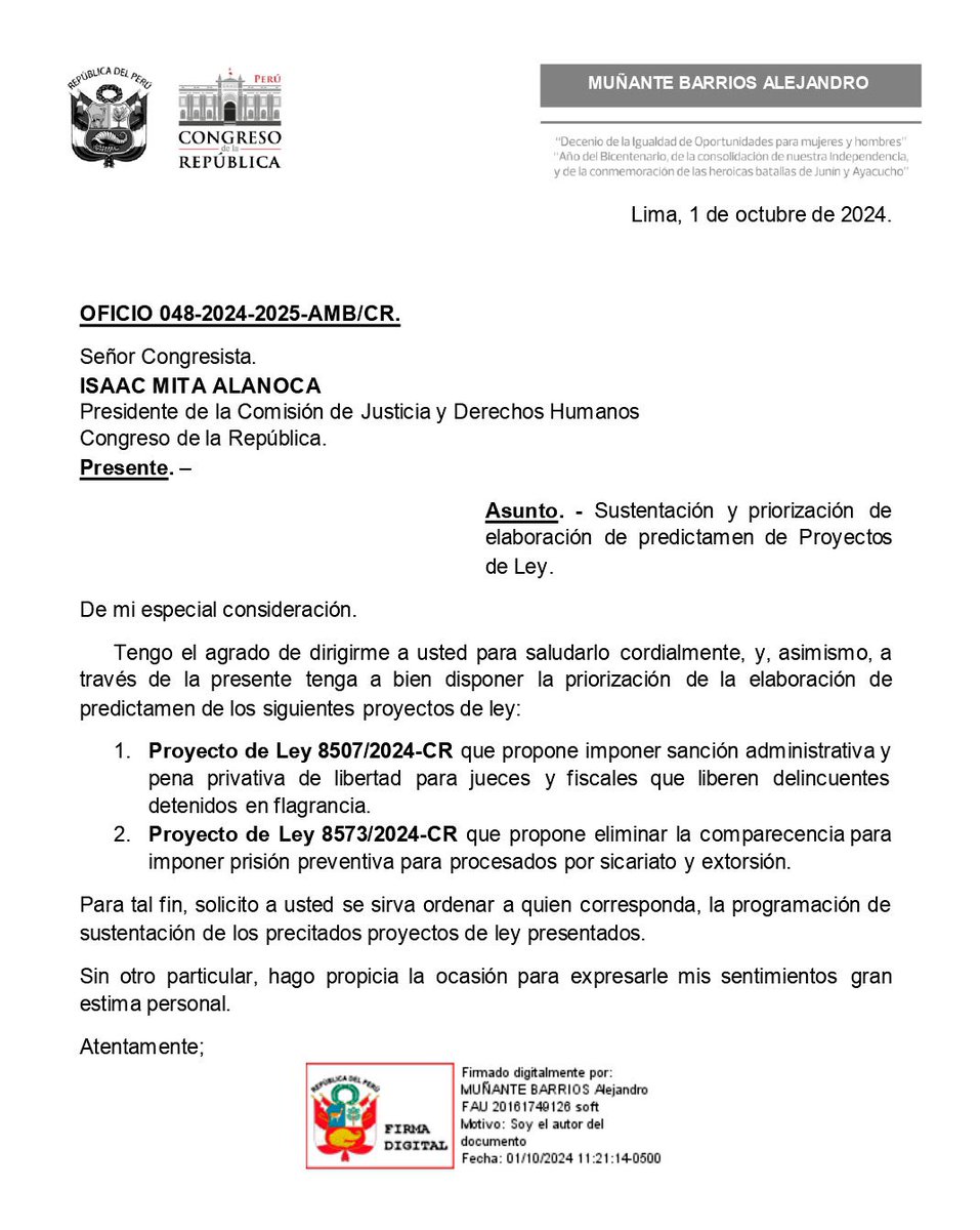 AlejoMunante's tweet photo. 🚨#OFICIADO | ¡Frente al incremento de la delincuencia, la justicia no puede esperar! He remitido un oficio a la presidente de la Comisión de Justicia y Derechos Humanos, solicitando la priorización de dos importantes proyectos de ley de mi autoría:
✔️#PL8507 que sanciona a jueces y fiscales que liberen a delincuentes detenidos en flagrancia.
✔️#PL8573 que elimina la comparecencia e impone prisión preventiva a procesados por sicariato y extorsión.
¡Tolerancia cero a los cómplices del crimen!
#ManoDuraContraLaDelincuencia👊 #VamosPorMás🇵🇪 @congresoperu