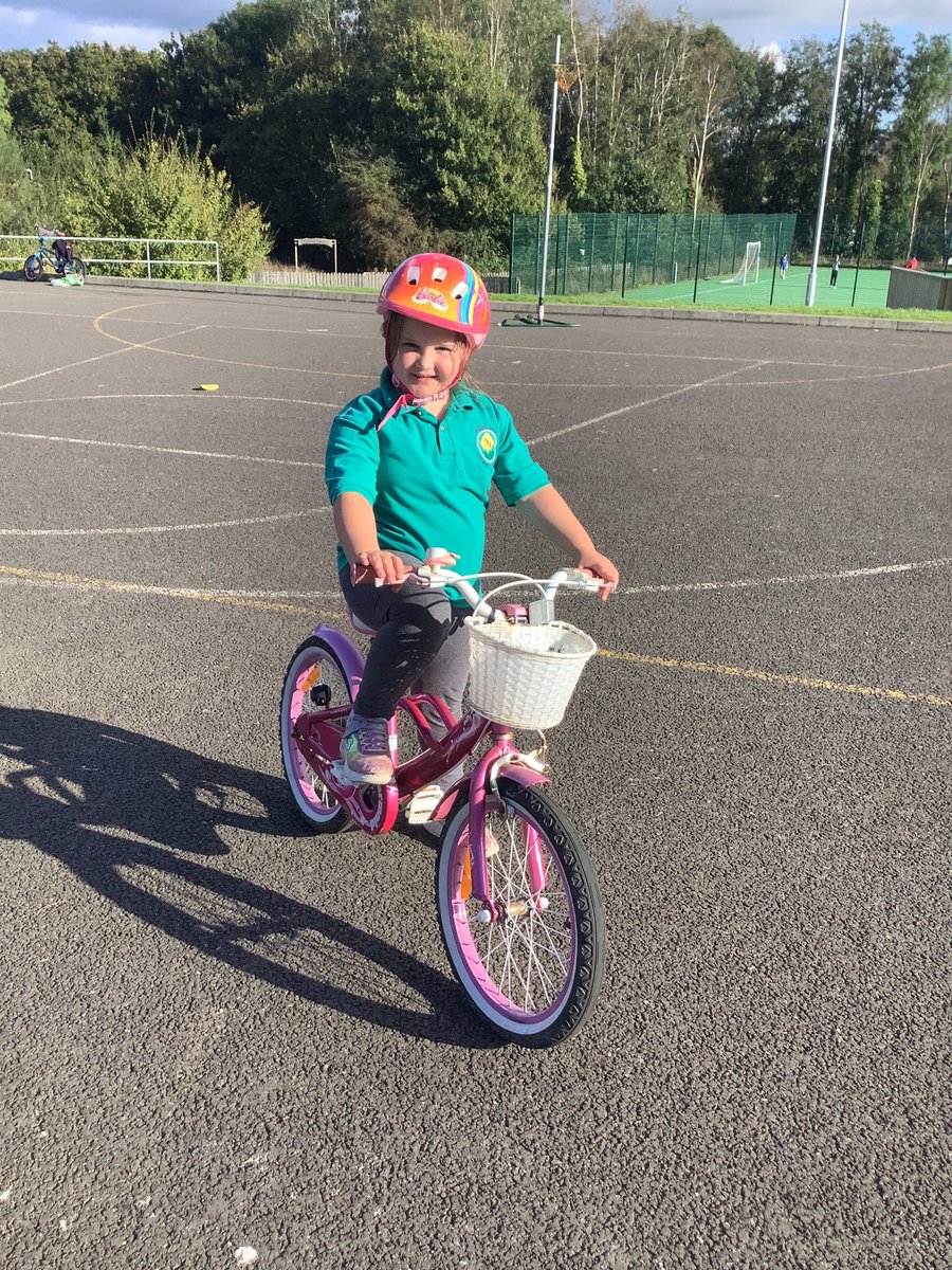 Pencoed Primary (@pencoedprimary) on Twitter photo What a lovely time everyone had in our Year 2 âStay and Playâ After-school Club. The adults had lots of fun playing parachute games alongside the children - in the sun !!âïž <a href="/BridgendCBC/">Bridgend CB Council</a> <a href="/PlayWales/">Play Wales</a> <a href="/WG_Education/">Welsh Government Education</a> #providingsafeplayopportunitesforfamilies What a lovely time everyone had in our Year 2 âStay and Playâ After-school Club. The adults had lots of fun playing parachute games alongside the children - in the sun !!âïž <a href="/BridgendCBC/">Bridgend CB Council</a> <a href="/PlayWales/">Play Wales</a> <a href="/WG_Education/">Welsh Government Education</a> #providingsafeplayopportunitesforfamilies