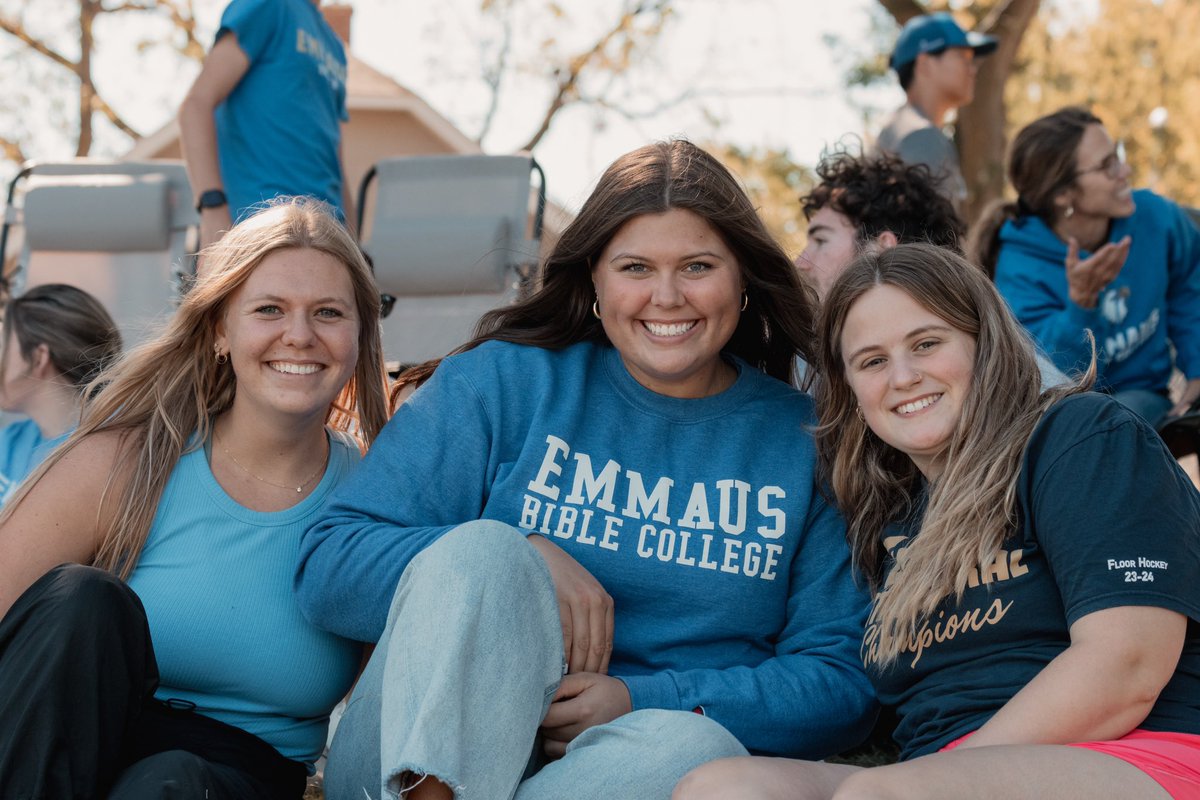 Emmaus University tweet media