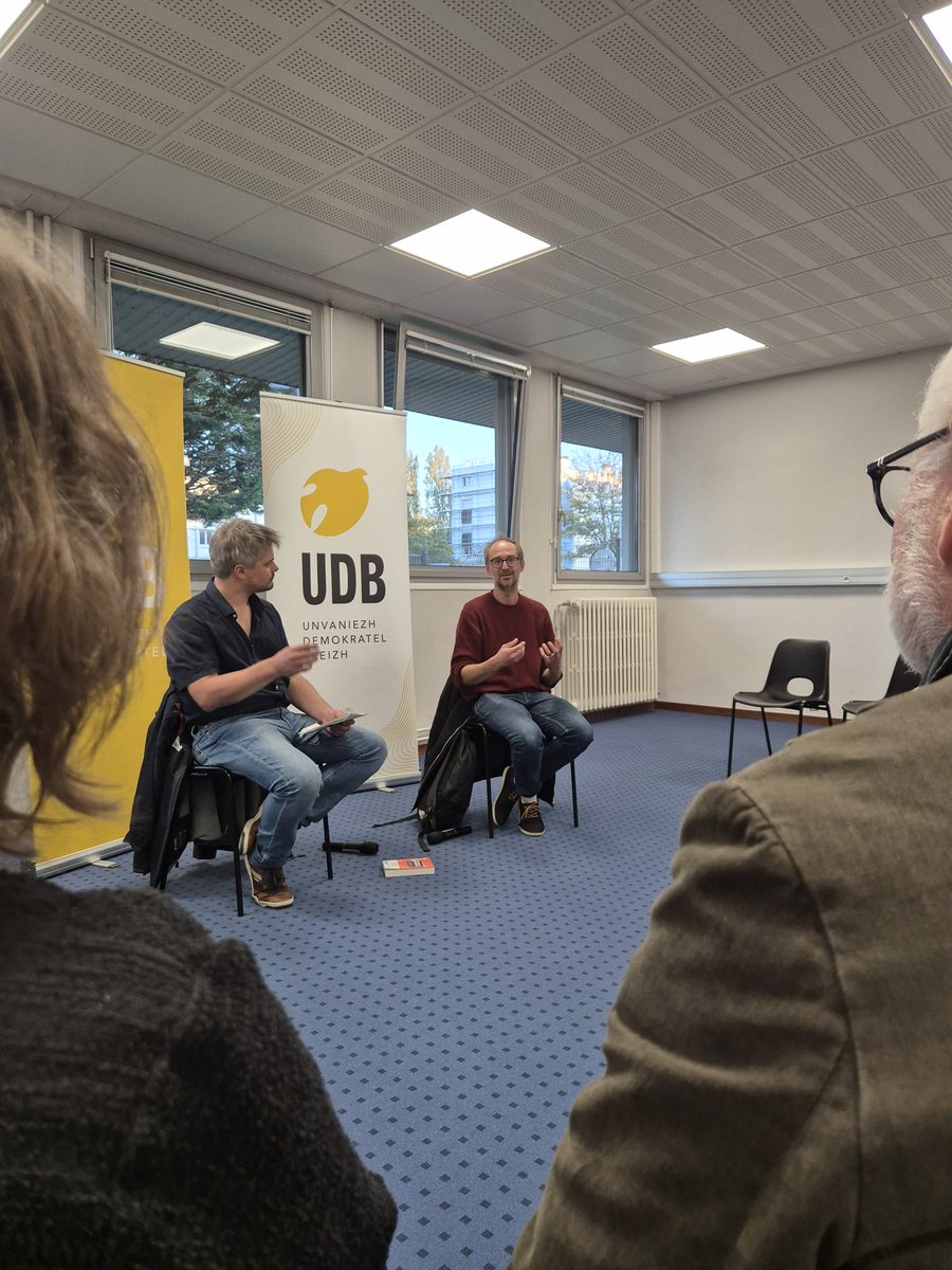 "On passerait de 500 000 à 110 000 nouveaux logements nécessaires en France si on s’attaquait au problème des Airbnb, des résidences secondaires et des logements vacants, selon l’Ademe", précise <a href="/benjaminkeltz/">Benjamin Keltz</a>, invité par l'UDB du pays de Lorient pour parler crise du logement