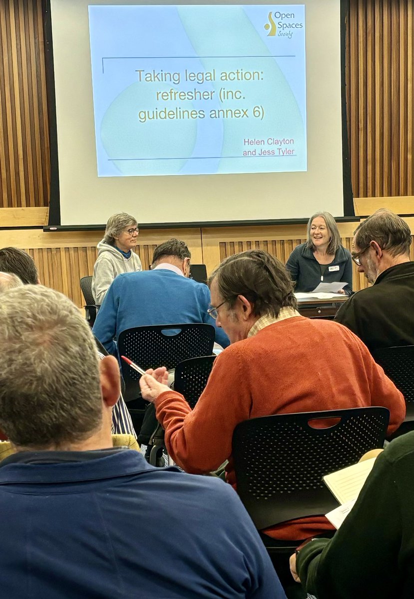 stubo37's tweet photo. A really enjoyable and important Local Correspondents conference with the @openspacessoc today. At Hillscourt, nestled in the #LickeyHills. Covering planning reforms, access to water, taking legal action and definitive maps. #Commons #VillageGreens #RightsOfWay #GreenSpaces https://t.co/GwdytQcpyX