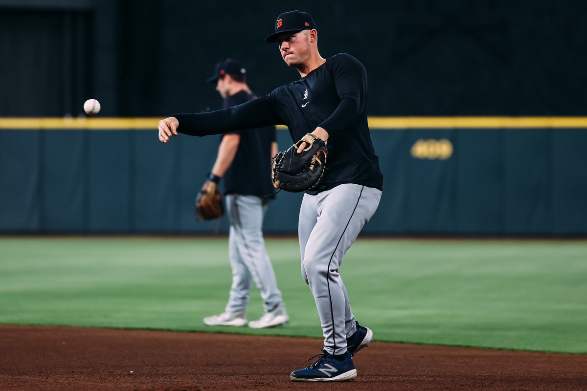 tigers's tweet photo. Getting loose in Houston. https://t.co/3lBesuvbg8