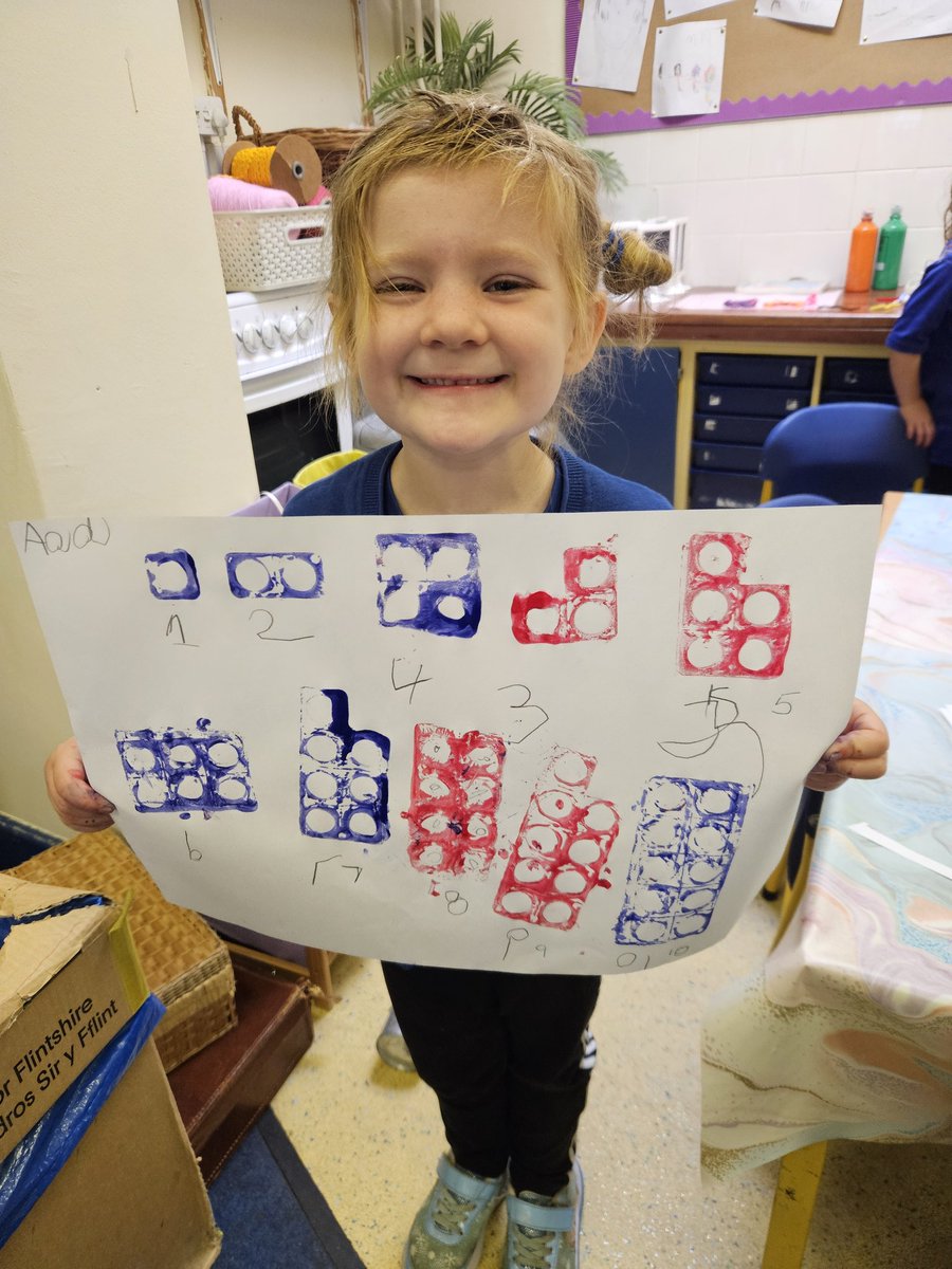 MrsLee24's tweet photo. Some fantastic number recognition and number formation practise this week😁 @SychdynSchool #numicom https://t.co/nHXYDs3iNW