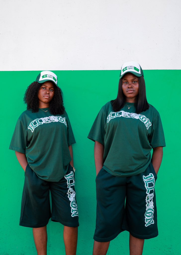 ILLUSION tweet media