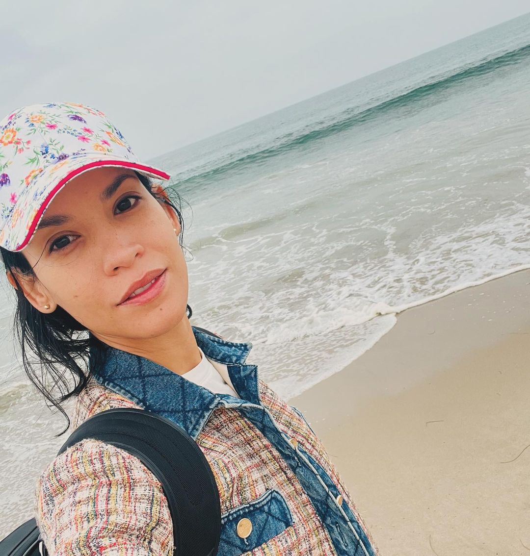 Bye September  Hello October 👑
Here is a fun quote to live by 🍀
Try a thing you haven’t done three times. Once, to get over the fear of doing it. Twice, to learn how to do it. And a third time, to figure out whether you like it or not.
 #love #trynewthings #community #familia