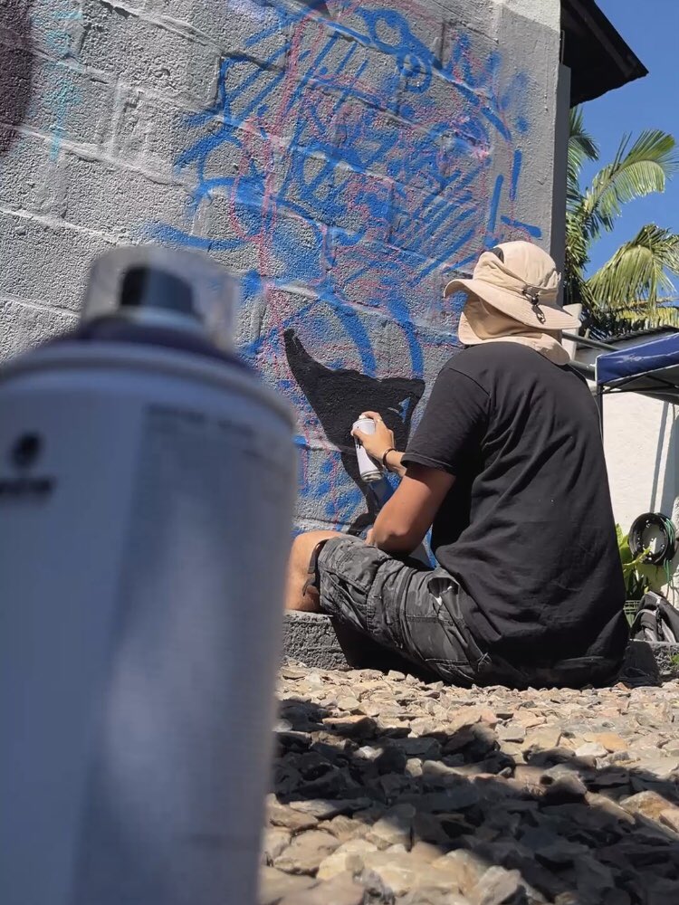 Betha_Arte's tweet photo. Hola soy Betha y oficialmente HOY es mi primer día como artista visual independiente. Deje el trabajo para dedicarme a lo que amo.

Hago murales, cuadros, logos, fotografía, etc. Literalmente cualquier rama del arte 🎨

Cualquier me gusta o RT ayuda 🫶Vamo arriba!!

IG: Betha_art https://t.co/tUhAxf5DrJ