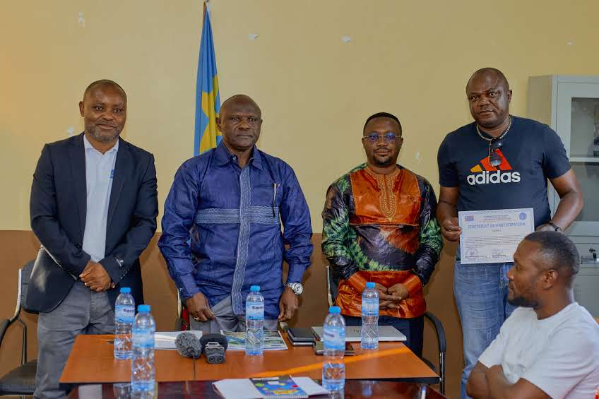 C'était un honneur pour moi de former les techniciens Géomètres du cadastre GOMA-RDC sur la collecte, le traitement et la diffusion des données geospatiales et le SIG, lors l'atelier organisé par le cadastre dela circonscription fonciere de Goma du 25-27 Sept 2024