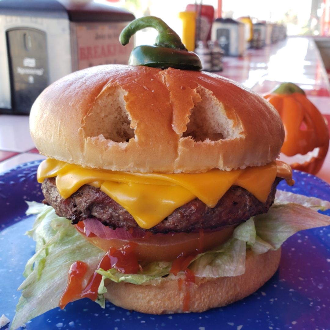 🍂 Happy October! 🎃✨ There's so much happening at Mad Madeline's this month!
Grab your friends and join us for a month full of delicious surprises and good times!