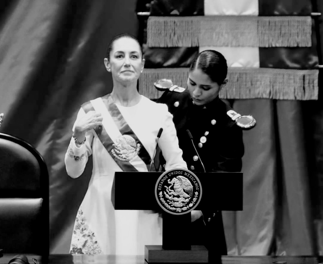 Hoy es un día histórico, por primera vez nuestro país tiene una mujer como presidente, una mujer preparada, una mujer científica. ¡Muchas felicidades presidenta Claudia Sheinbaum! Que este sexenio sea uno de logros. 🙌🇲🇽

#Mexico #ClaudiaSheinbaum