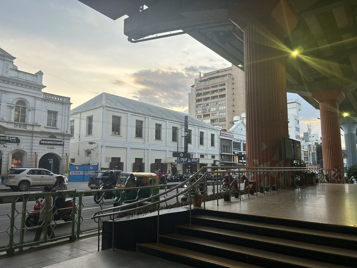 pkchannakrishna's tweet image. #MGRoad 
#Bengaluru