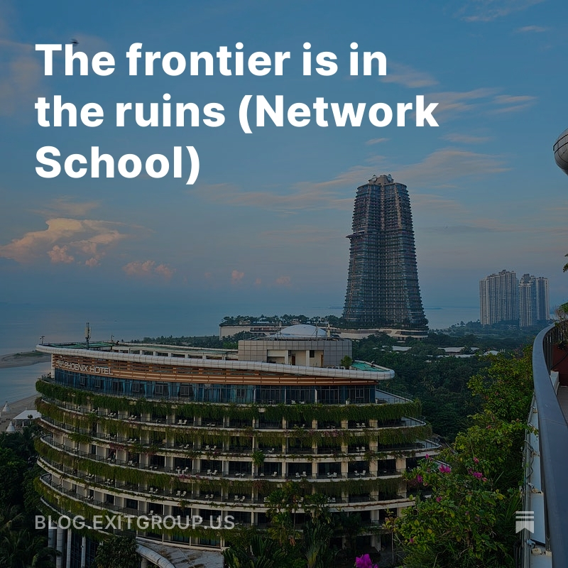 extradeadjcb's tweet image. Forest City is a $100B ghost city across the Johor Strait from Singapore, where Balaji Srinivasan wants to build an &quot;antipodal San Francisco&quot;

The new frontier is not a greenfield development: it’s in renovating and reoccupying the ruins of the old world

link below