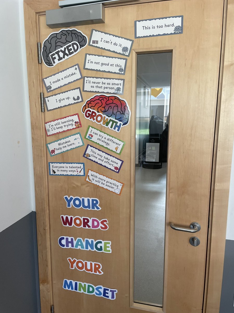 We finally got round to adding some displays in the learning zone - thanks Mrs Campbell, Freya and Katelyn ♥️🧠