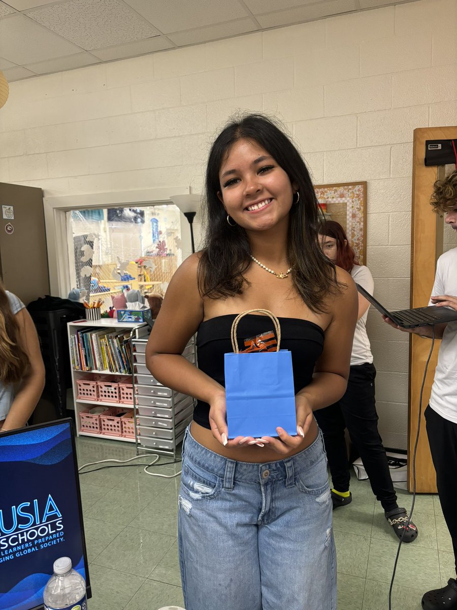 Kimberly Torres โ๏ธ๐ชฉ๐ (@abcswithmisst_) on Twitter photo Congrats to our teachers of the month! These students go above and beyond for our preschoolers! They all got to enjoy a bag full of goodies & a starbucks gift card. ๐ฅณ๐ซถ๐ผ <a href="/DHSHappenings/">Deltona High School Happenings</a> Congrats to our teachers of the month! These students go above and beyond for our preschoolers! They all got to enjoy a bag full of goodies & a starbucks gift card. ๐ฅณ๐ซถ๐ผ <a href="/DHSHappenings/">Deltona High School Happenings</a>