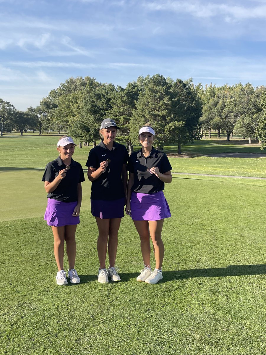 DusterGolf's tweet photo. Good day for the Lady @HoldregeDusters at SWC! Didn't have best stuff, but hung in there to get the runner-up plaque. S/O to @WhippetGolf on the title! 

A. Rehnberg (85) -4th
A. Ptacnik (91) - 7th
E. McClymont (96) - 14th
G. Anderson (107)
K. Sughroue (108)
L. McClymont (116) https://t.co/KWr0aJ2jsc
