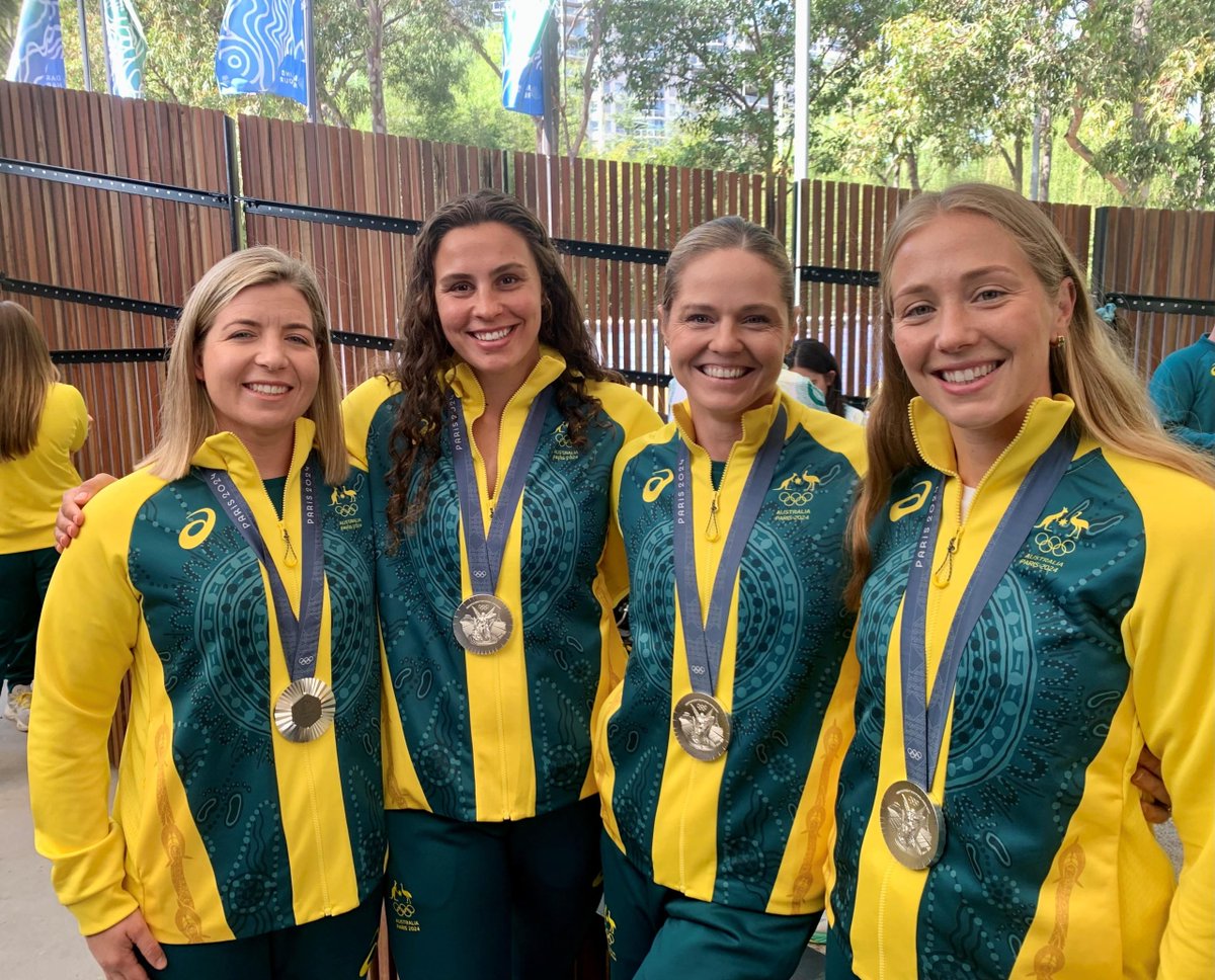 Water Polo Australia (@waterpoloaus) on Twitter photo Much more than a medal 🥈🫶
Even though Australia’s women’s water polo team skipper Zoe Arancini has had her precious Olympic silver medal for almost 50 days, she still struggles to believe it’s hers.
Read more thanks to <a href="/NSWIS/">NSW Institute of Sport</a> 👇
nswis.com.au/nswis-news/ara… Much more than a medal 🥈🫶
Even though Australia’s women’s water polo team skipper Zoe Arancini has had her precious Olympic silver medal for almost 50 days, she still struggles to believe it’s hers.
Read more thanks to <a href="/NSWIS/">NSW Institute of Sport</a> 👇
nswis.com.au/nswis-news/ara…