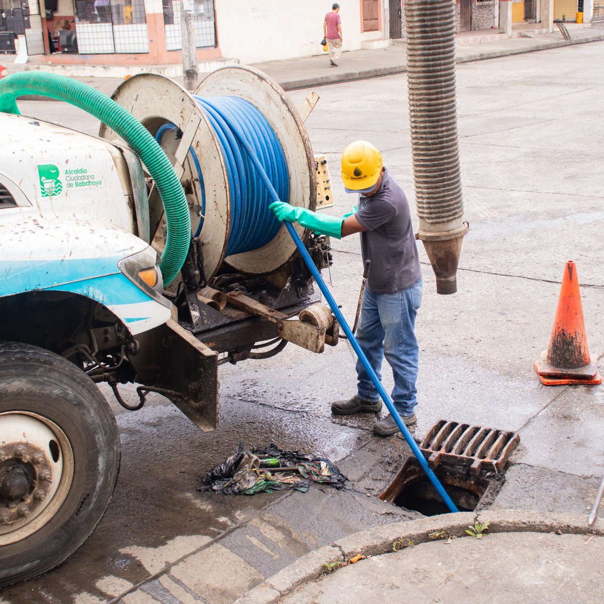 EpEmsaba's tweet photo. 📰 EMSABA-EP CONTINÚA CON LOS TRABAJOS PREVIO A LA ETAPA INVERNAL.

Con el objetivo de mantener los sistemas hidrosanitarios libres de obstrucciones, personal de la empresa continúa con la campaña pre-invernal, la cual se centra en el mantenimiento y limpieza del Sistema. https://t.co/0DPJoCaM4D