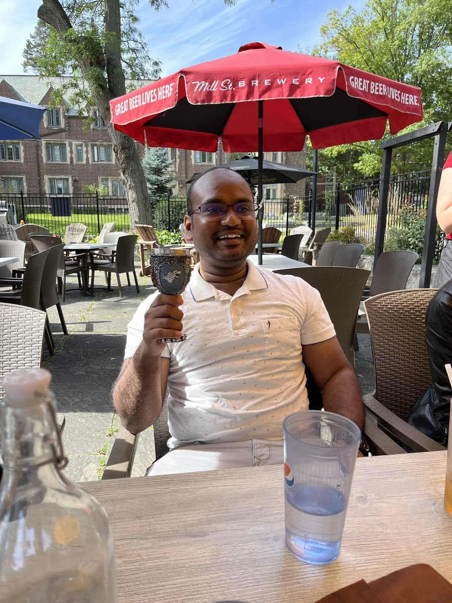 XiResearchGroup's tweet photo. And we celebrated with a little bit of @McMasterU  tradition 🥂🥂🌞 https://t.co/ANWnSteMoT