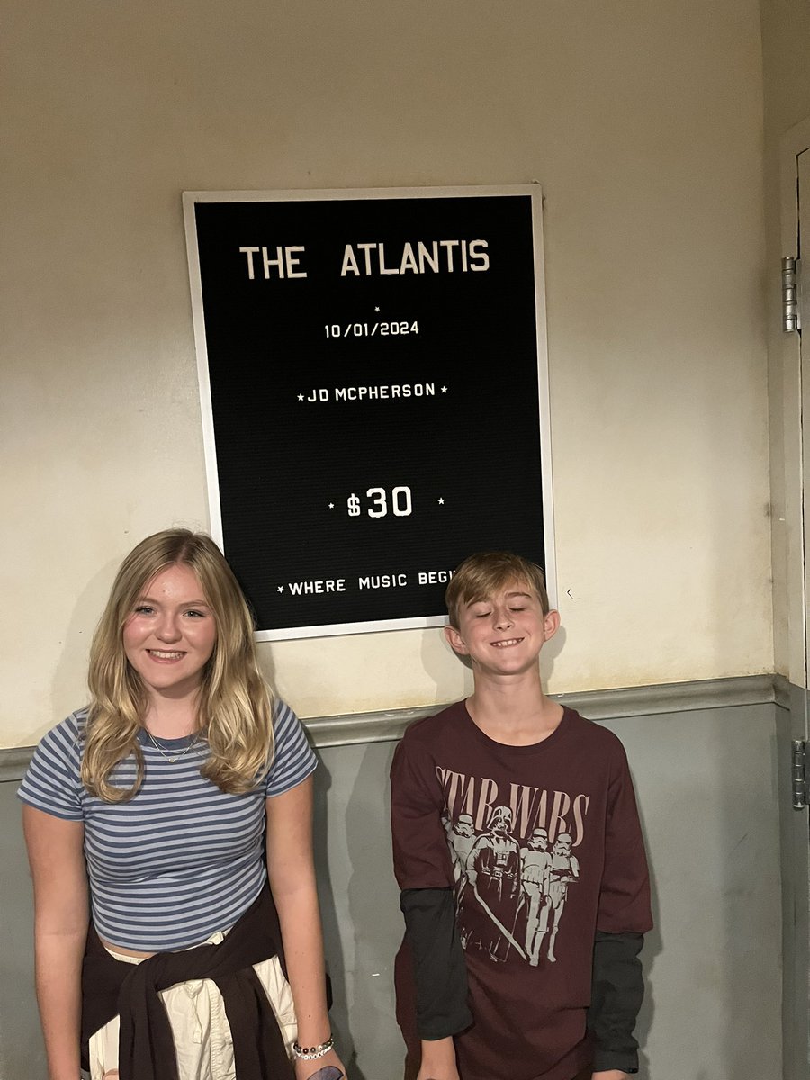 gracefullhawk's tweet photo. @TheAtlantisDC first club show!  @jdmcphersonjr https://t.co/SKyUB5Ll3Z