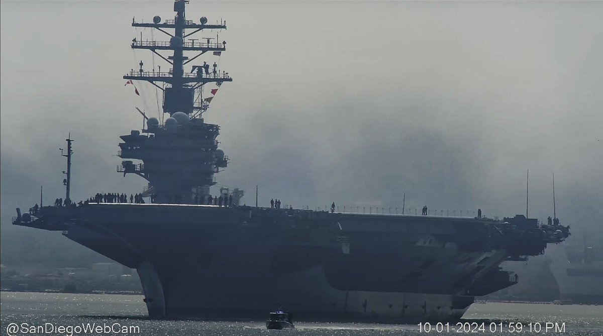 WarshipCam's tweet image. USS Ronald Reagan (CVN 76) Nimitz-class aircraft carrier coming into San Diego - October 1, 2024 #ussronaldreagan #cvn76

SRC: webcam