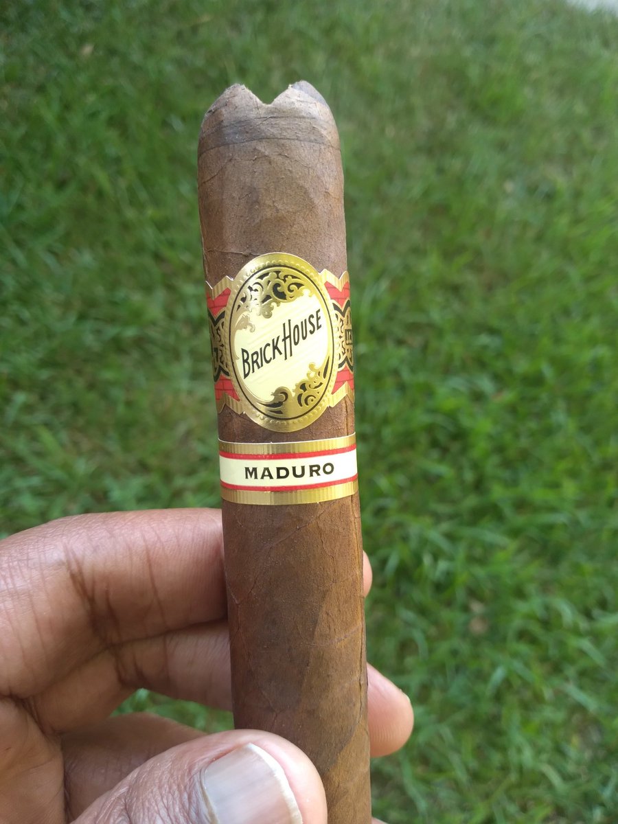 JDCigarSmoke's tweet photo. https://t.co/LiI53g8utH
