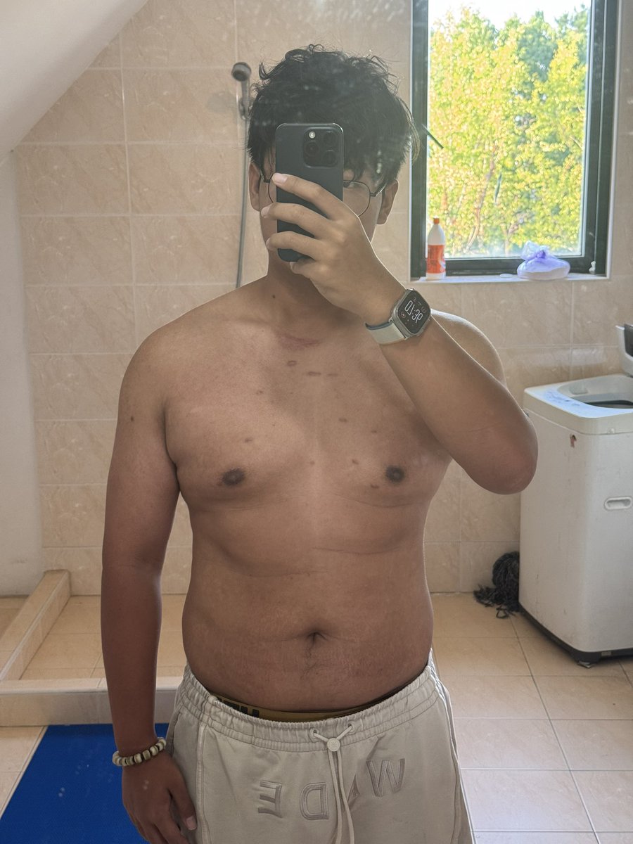 记录一下
#胖男 #肥爹 #体型差 #鸡巴 #肉棒 #黑皮