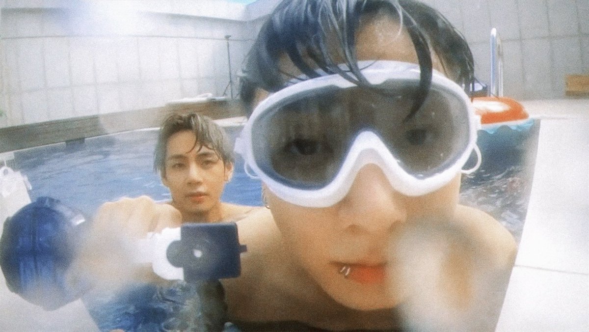 kookvtwins's tweet photo. adorable ♡ https://t.co/YCOiqSWcOJ