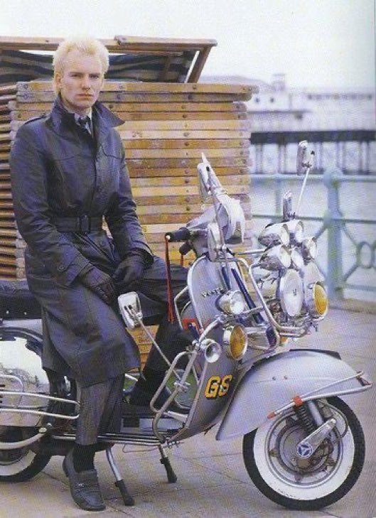 MarubeniTakashi's tweet photo. Happybirthday🎂💐 Mr. #Sting🖤(1951/10/02 - )
We wish you a healthy and wonderful year🍀
#ThePolice #bassist
#AceFace #Quadrophenia https://t.co/CpI16H2VII