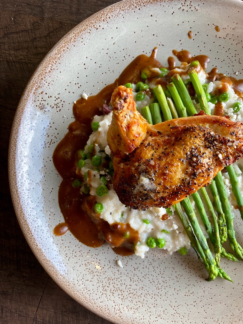 Our Taproom Menu has rotated for fall! 🍂

That's right! We're rolling out some delicious eats to warm your tummy as we roll into Autumn. Enjoy one of five new items on your next visit! 🍺 

Pictured here is our Chicken Supreme and Risotto.