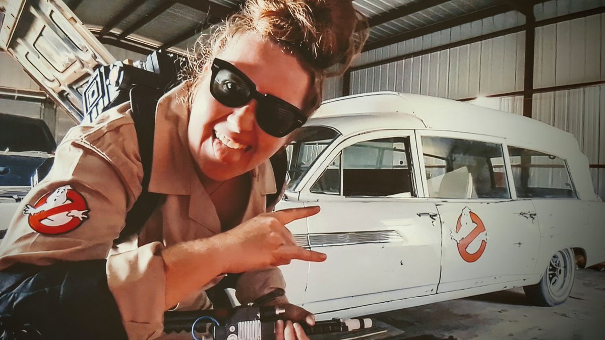 AshesTerrible's tweet image. WHO THE FUCK YOU GUNNA CALL???Bro not me my ecto still ain't road legal 🤣🤣🤣 sorry your house has to stay haunted. 
#ghostbusters #ecto1 #oldcar #hearse