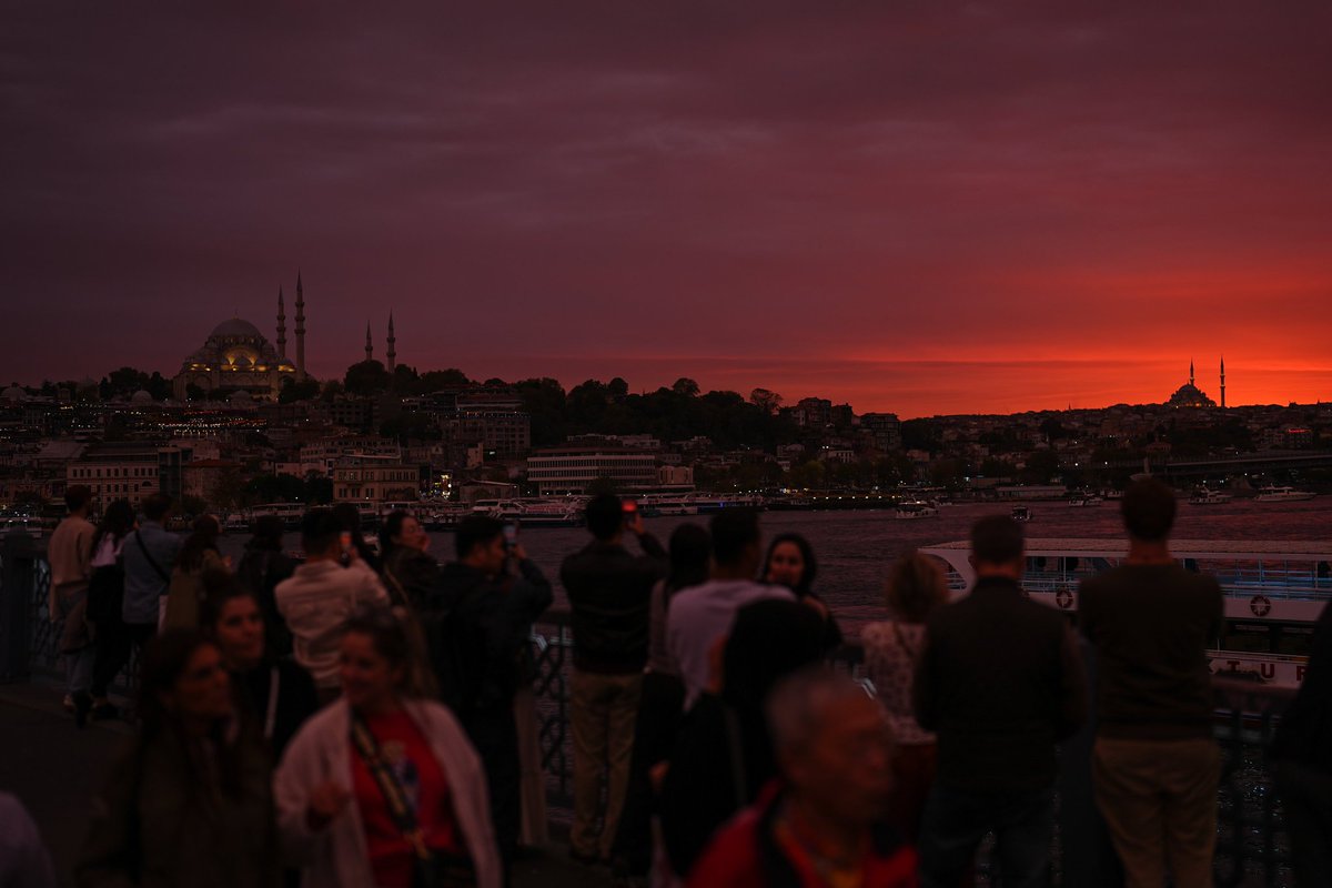 solcugazete's tweet photo. İstanbul'da gün batımı: https://t.co/y4NOQw6Wow