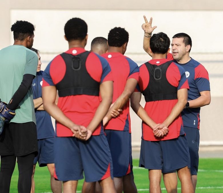 Cosmin Contra (@cosmincontra2) on Twitter photo هناك طريقة واحدة فقط: 
العمل، العمل، العمل
There's only one way: work, work, work ❤️🐎 هناك طريقة واحدة فقط: 
العمل، العمل، العمل
There's only one way: work, work, work ❤️🐎