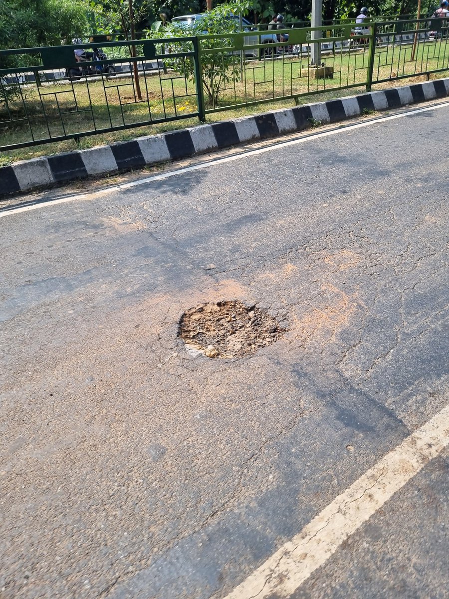 MohantyAbhinav's tweet photo. It's frustrating to see Rourkela Ring Road in such poor condition. Dussehra is coming, till when can we expect a better Road?? #fixtheroad
@smartcityrkl @RourkelaMC @AdmRourkela @DilipRayOdisha @sailrsp1 @RourkelaShines @RourkelaTIPS https://t.co/vE6yVtRXzg