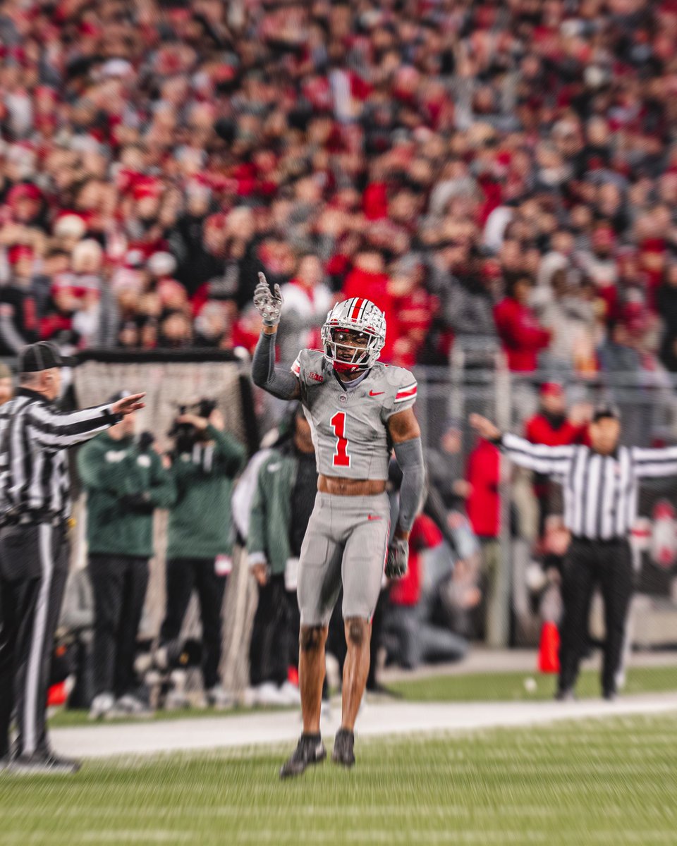 OhioStateFB's tweet photo. 𝗚𝗿𝗮𝘆 on 𝗚𝗿𝗮𝘆 on 𝗚𝗿𝗮𝘆 Saturday ⏳ https://t.co/VlFVPDwayP