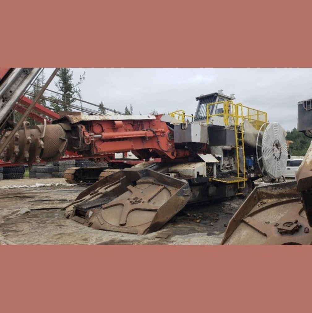 SavonaEquipment's tweet image. 2016 and 2017 Sandvik MT520 roadheaders. Electro-hydraulically powered. For tunnelling or excavating in a wide range of rock conditions. See our selection and specs on our website under “Roadheaders.” #roadheader #tunnelling #excavating #cutting #rock