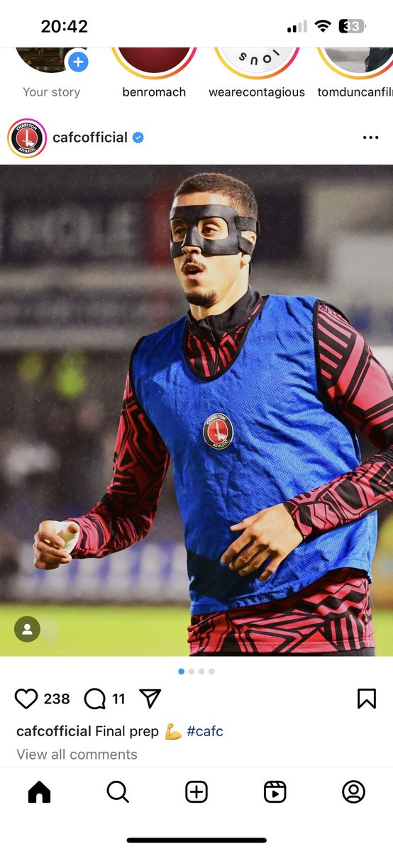 Chips11's tweet photo. @CAFCofficial This guy suitably dressed: stealing a living! Almost as bad as the rest of the team #cafc https://t.co/6TsXCi52Jt