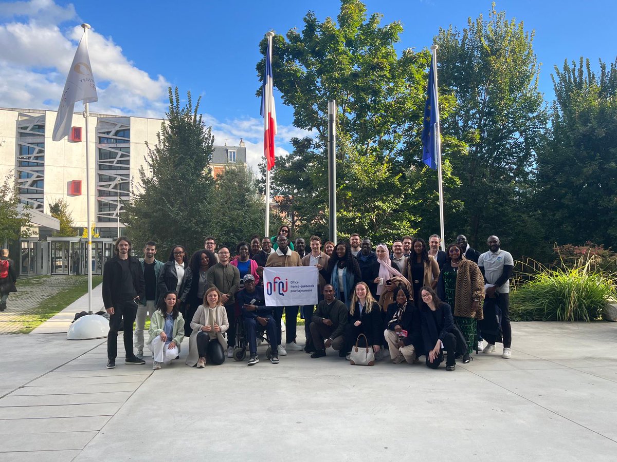 Sous la houlette de l'Office franco-québécois pour la jeunesse (@OFQJ), 5 jeunes entrepreneurs, bénéficiaires du Programme #PPEJ) de la #CONFEJES, sont à Paris pour défendre leur savoir-faire au Salon #FrancoTech, en marge du Sommet de la #Francophonie.