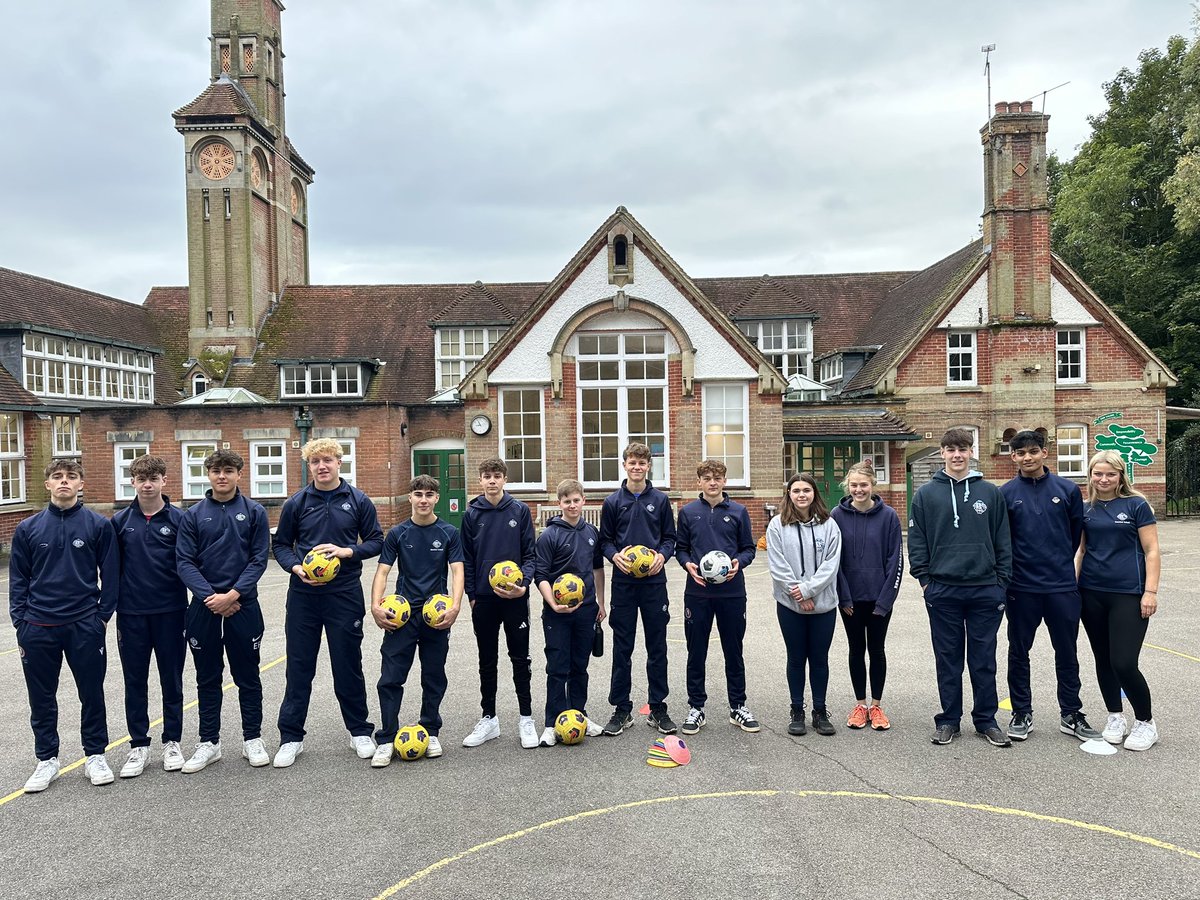 Well done to our Year 12 Sports Leaders who’ve made a great start to the sessions they are delivering this academic year to students at <a href="/StJohns_Redhill/">St John’s Primary - Redhill</a>! Full circle moment for former St John’s student Hollie!
