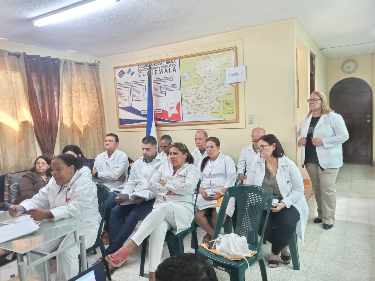 AguileraLaritza's tweet photo. En desarrollo la II Jornada Científica de la Colaboración Cubana con participación de la #BMCGuatemala, emotivas presentaciones de nuestros profesionales.
#CubaCoopera 
#CubaPorLaSalud 
@CubaMINREX 
@CubaMINSAP https://t.co/GQGJhU3Wzq