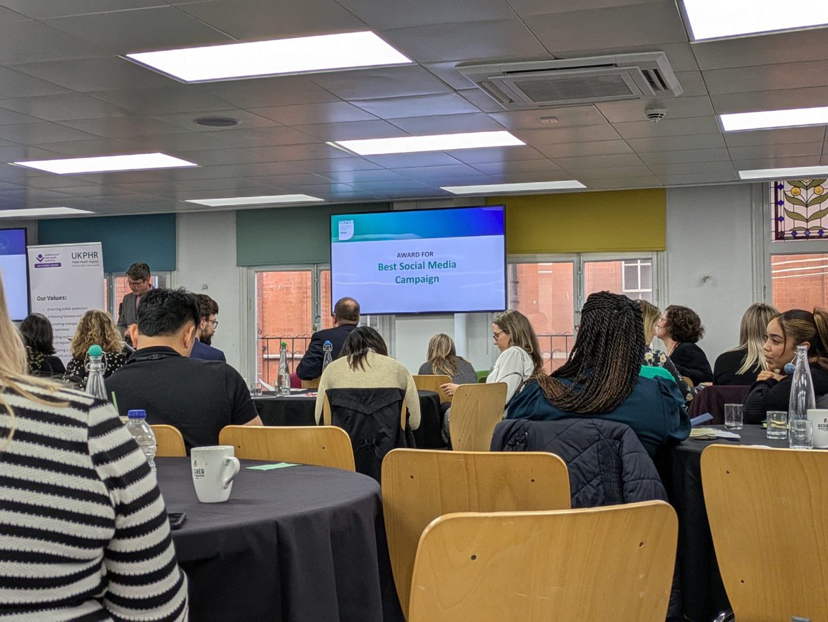 Rach02964237's tweet photo. ✨Thrilled to be a finalist at the UKPHR conference today ✨ #UKPHR @UKPHR1 https://t.co/CRWfpMIXjj